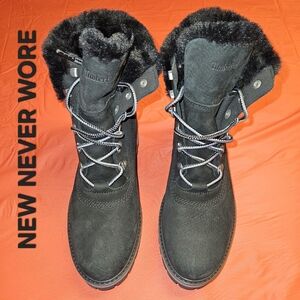Timberland Womans Courmayeur Black Nubuck w/Plush Faux Fur sz8 NWOT or BOX